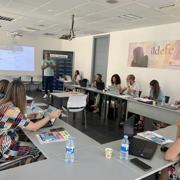 LinkedIn Curso León